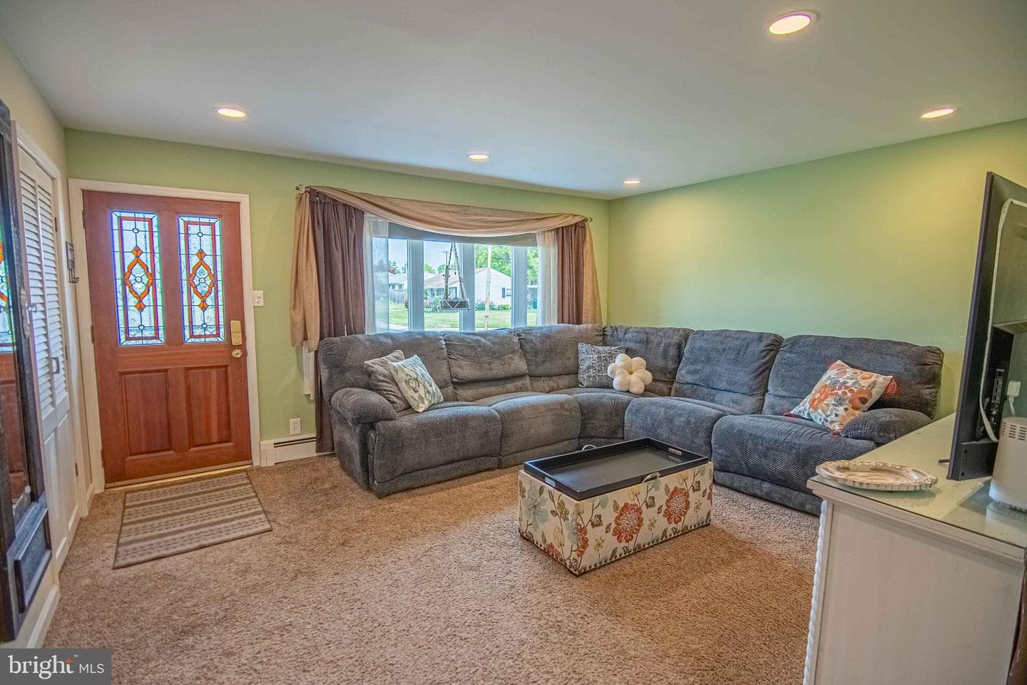 274 Wyandotte Road photo 5