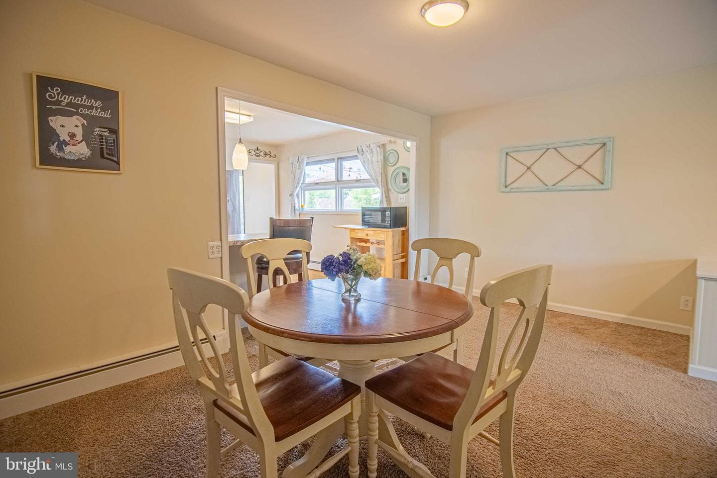 274 Wyandotte Road photo 9