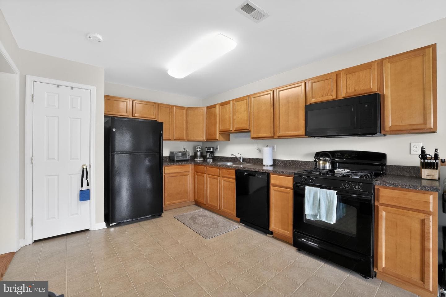 137 Sugarbush Drive photo 9