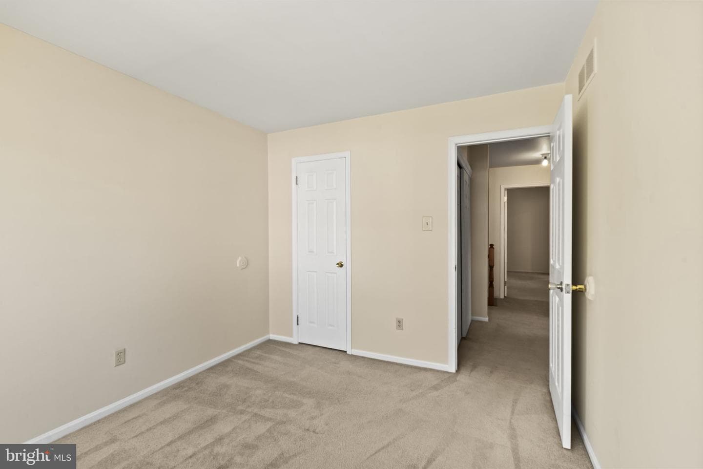 63 Liberty Drive photo 28