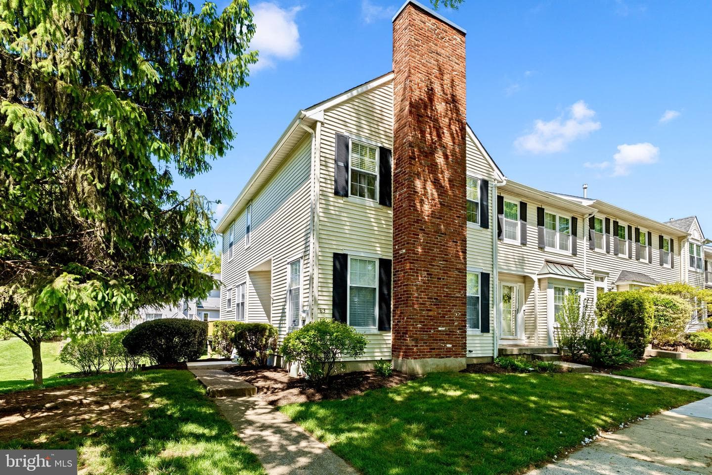 63 Liberty Drive photo 3