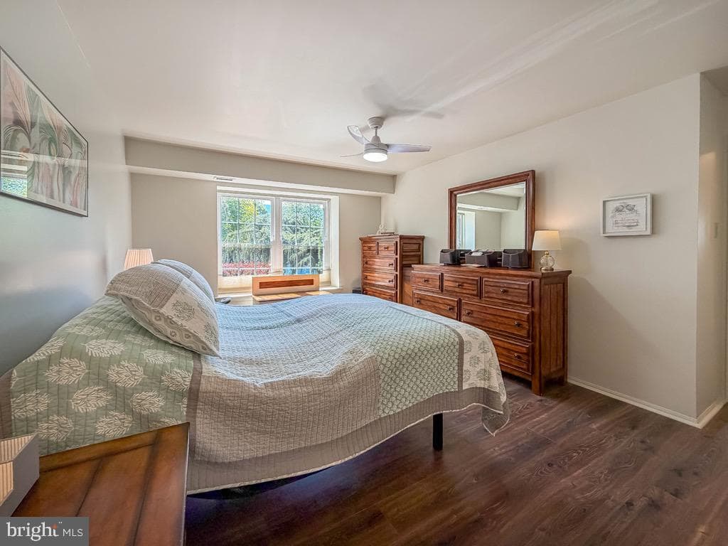 601 Society Place photo 15