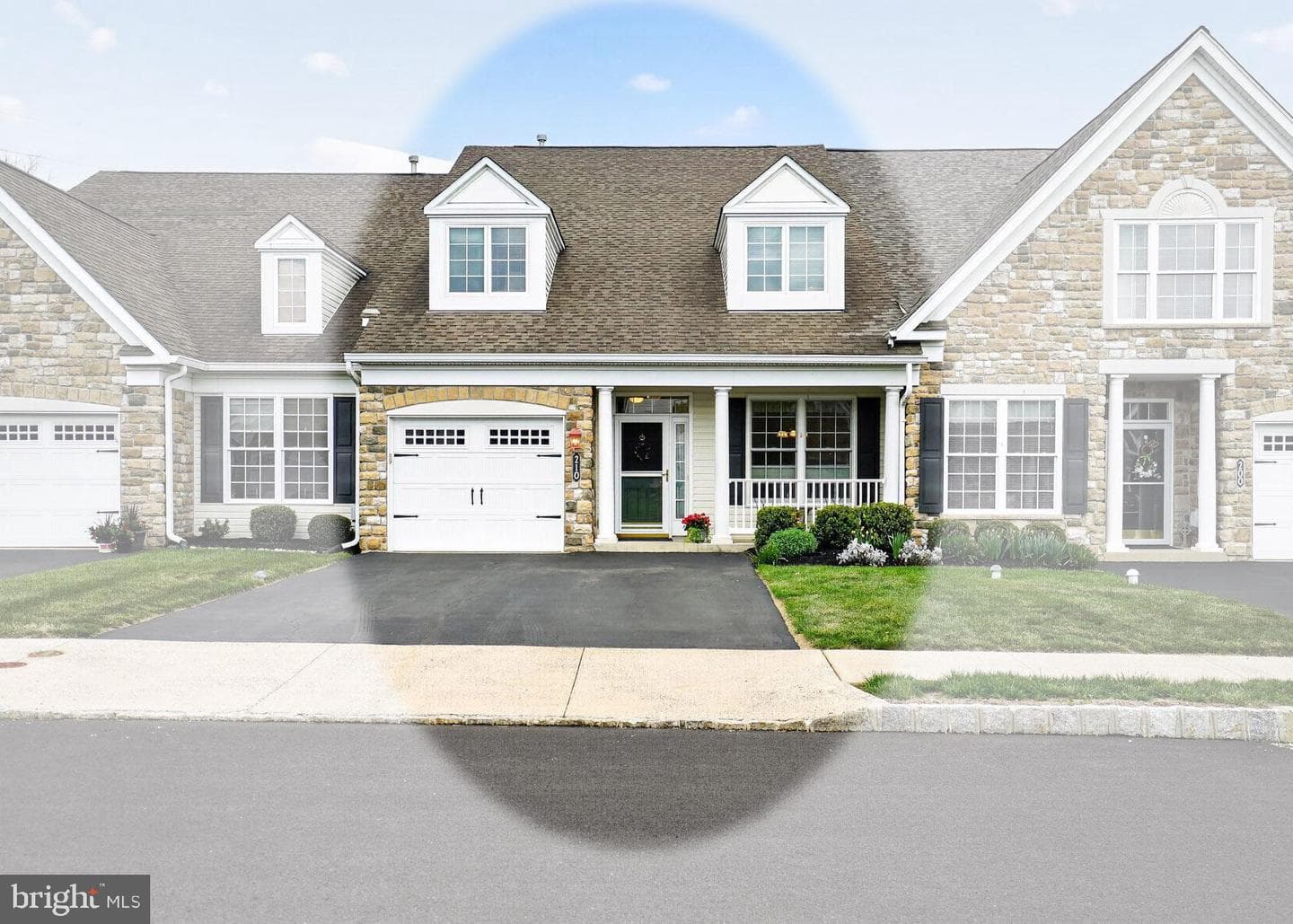 210 Reagan Drive photo 2