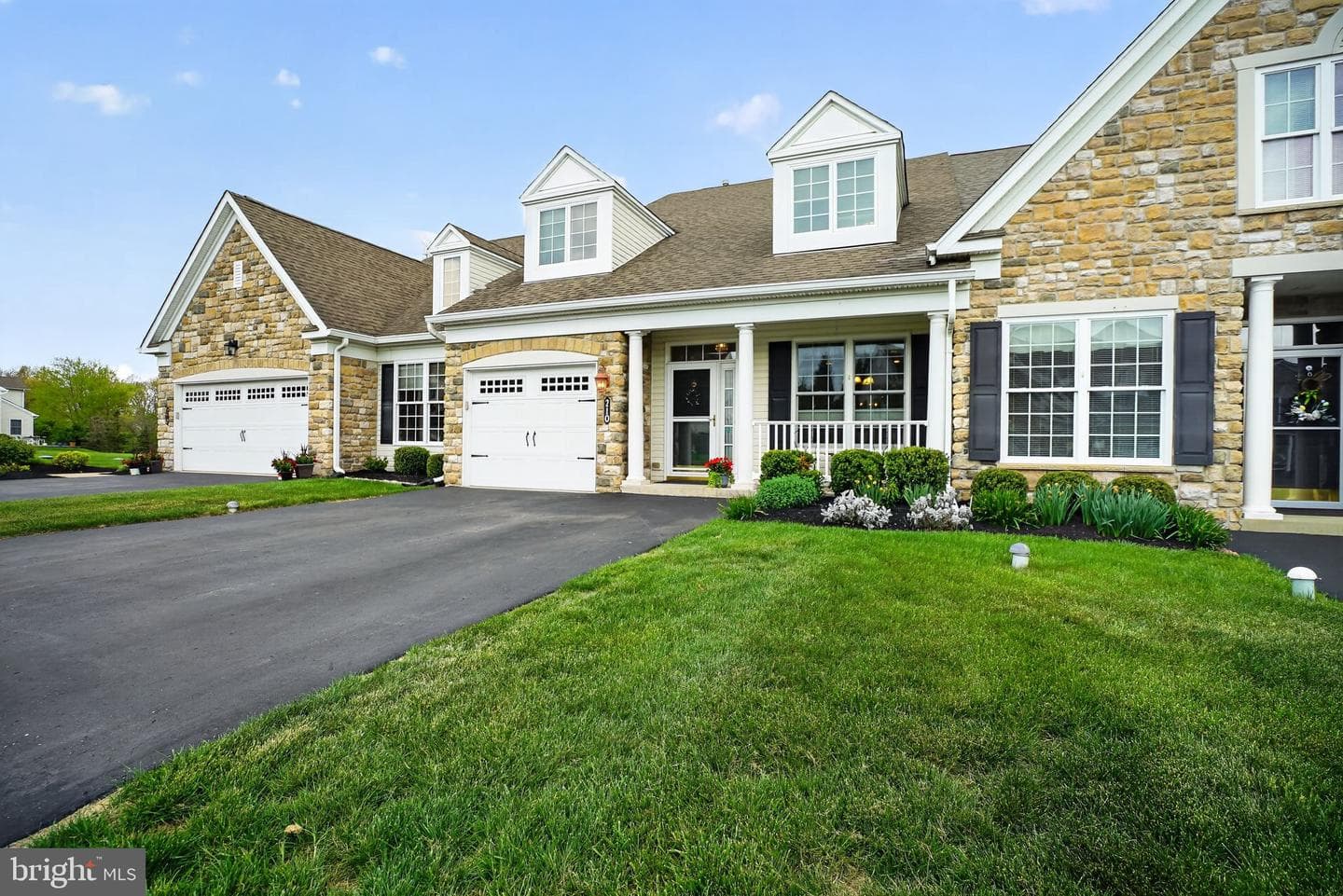 210 Reagan Drive photo 3