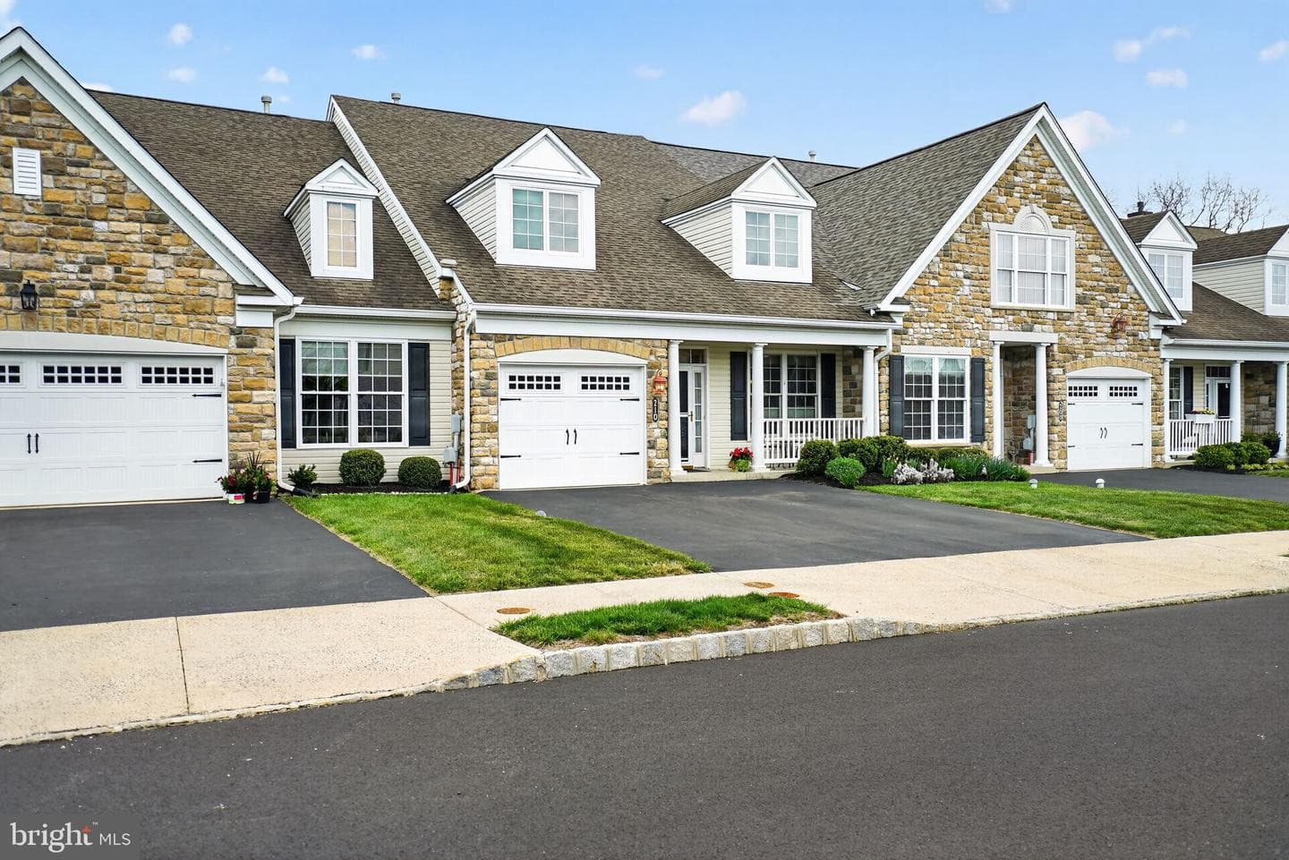 210 Reagan Drive photo 34