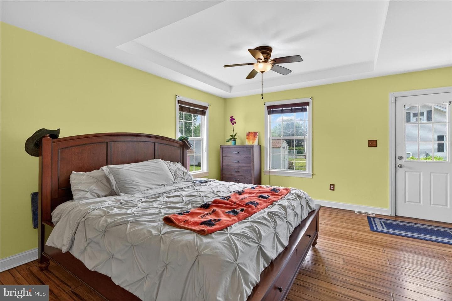 280 Olive Street photo 30