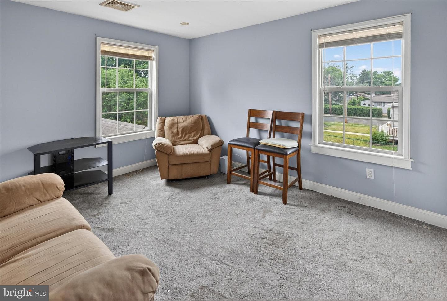 280 Olive Street photo 40