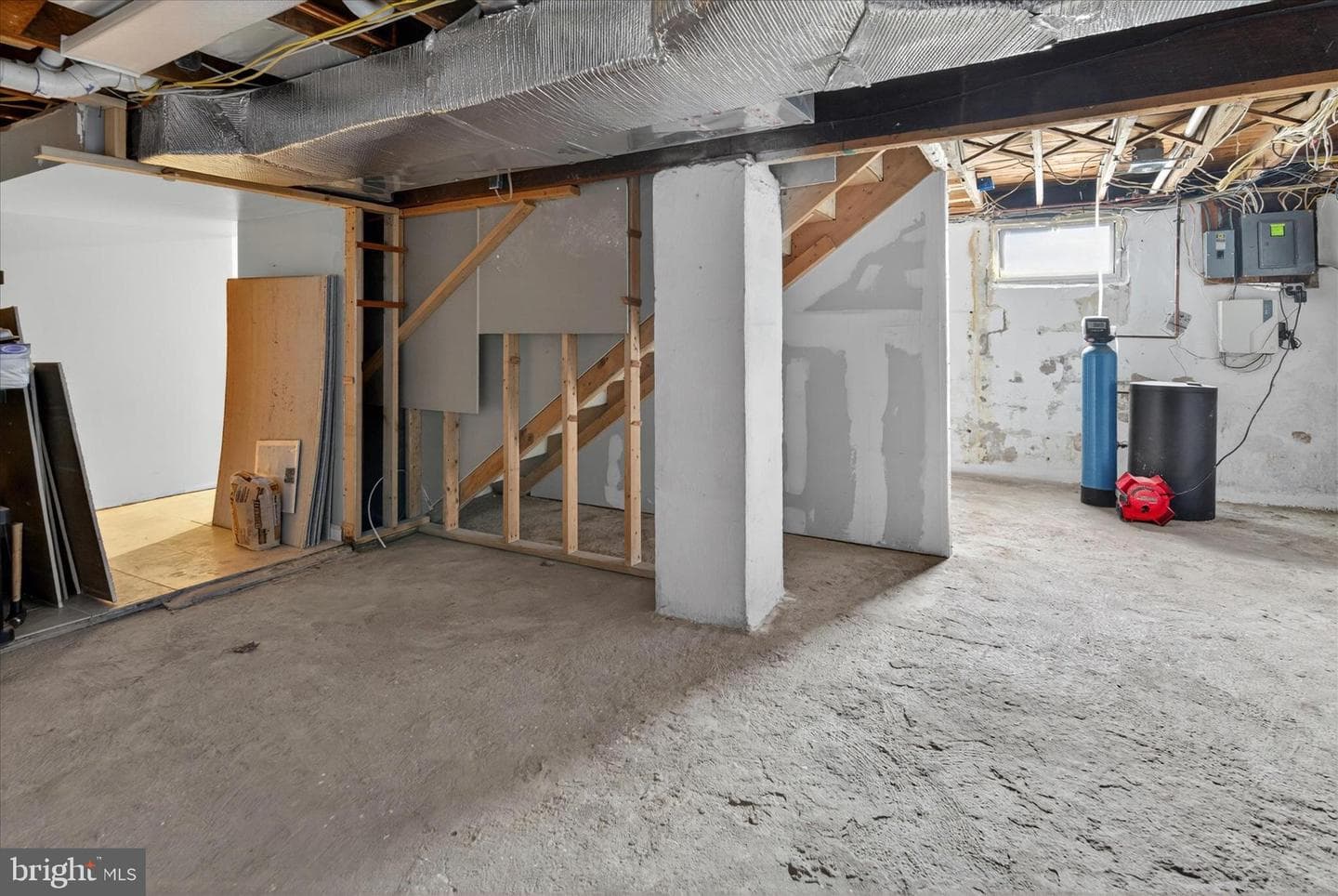 280 Olive Street photo 43