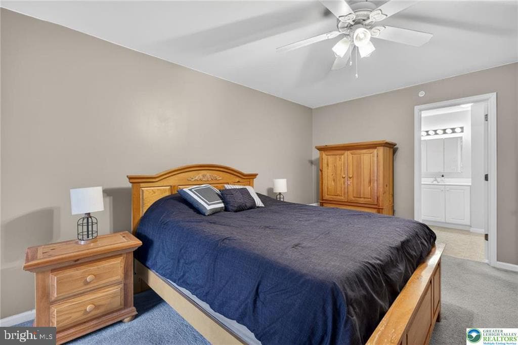 204 Hampshire Drive photo 30
