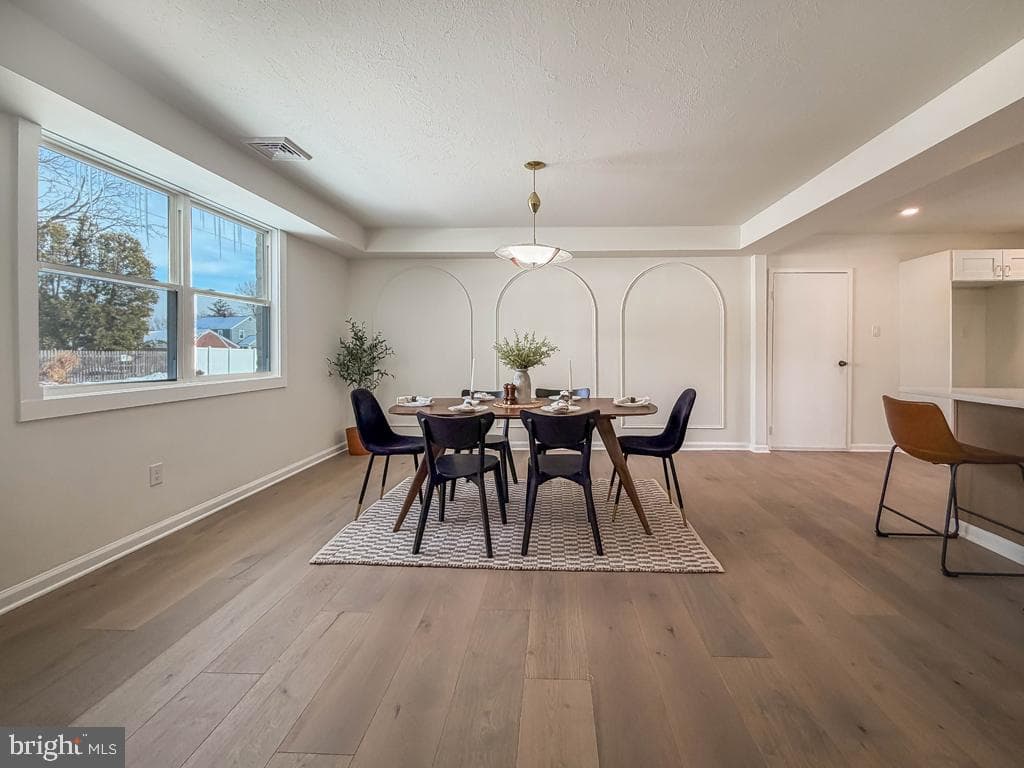 101 Walnut Lane photo 7
