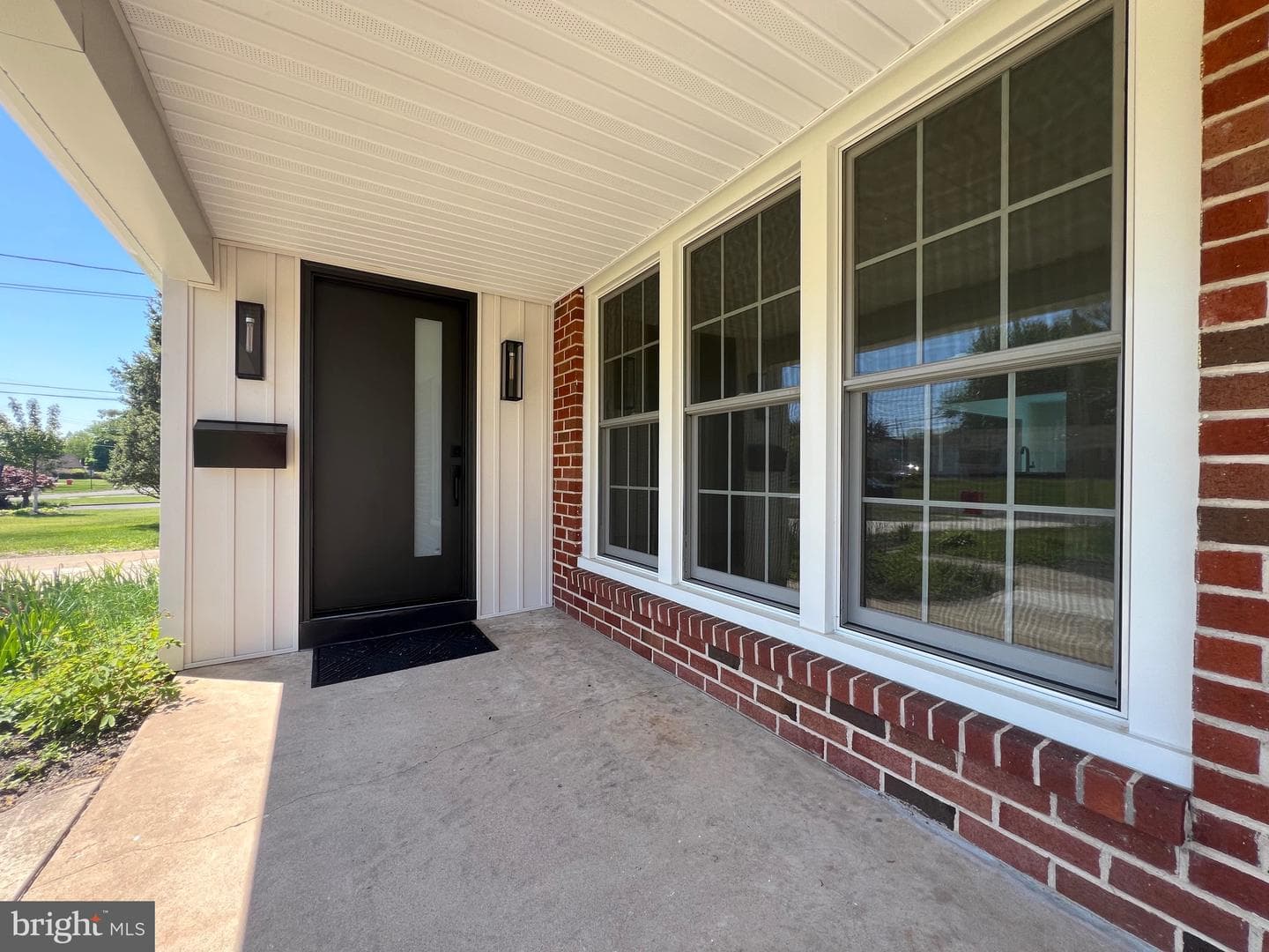 400 Deb Lane, Warminster