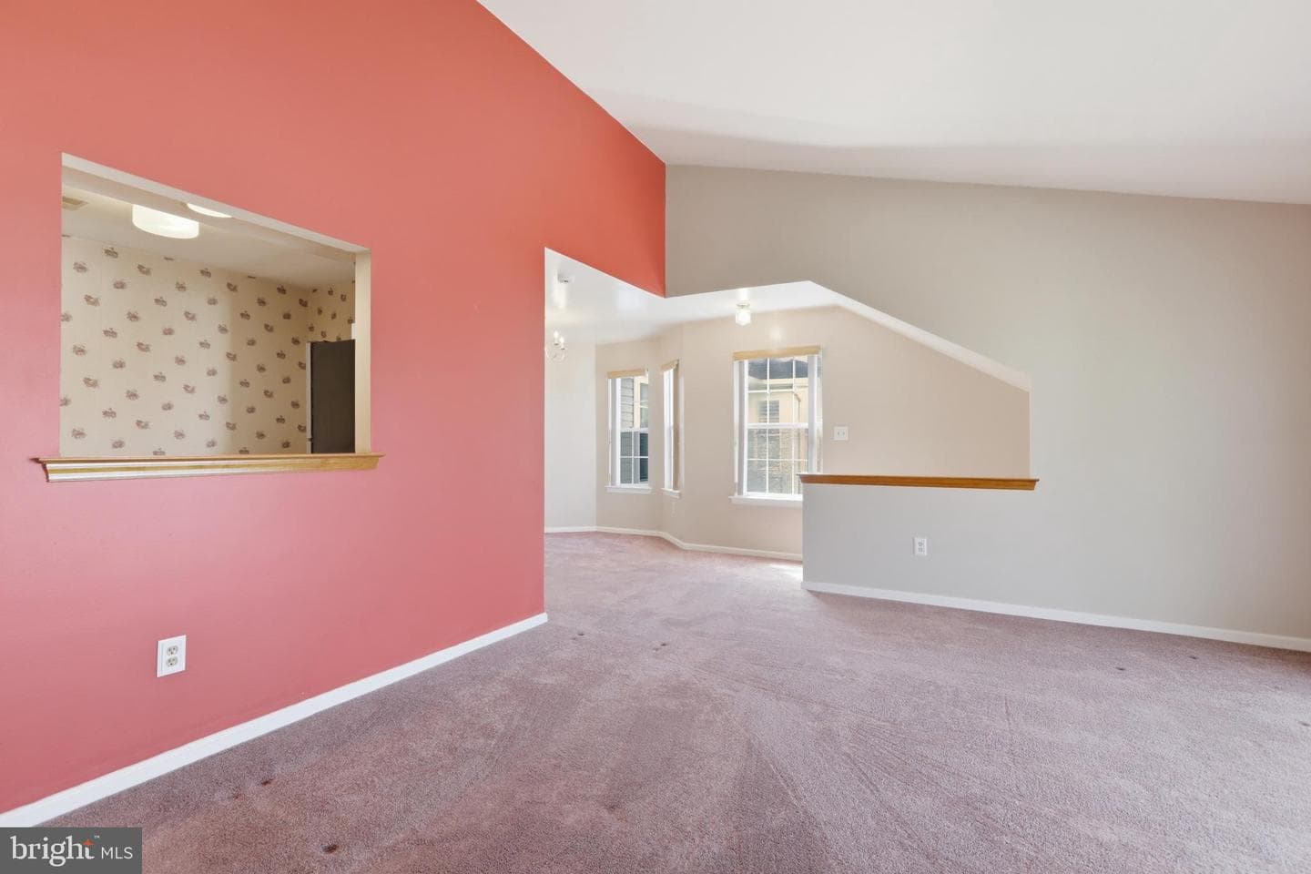 702 Eaton Court photo 7