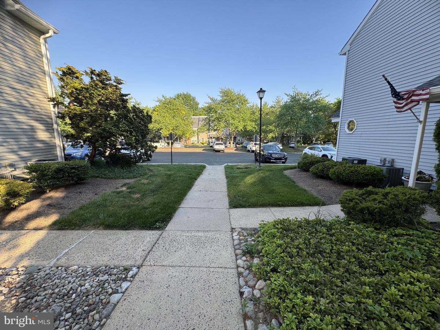 604 W Society Place photo 26