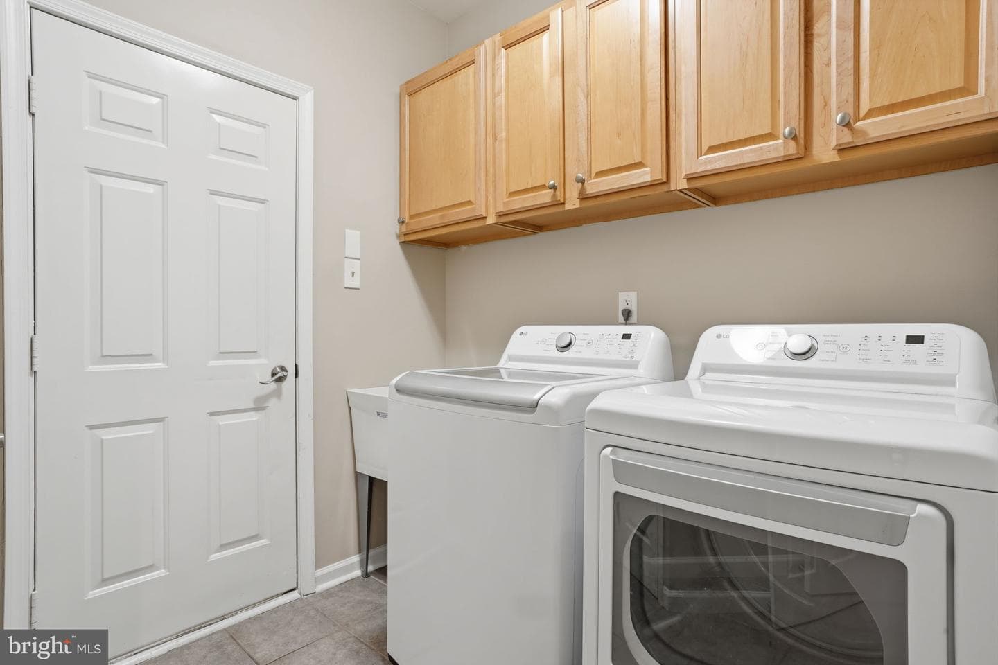 139 Statesman Road photo 19