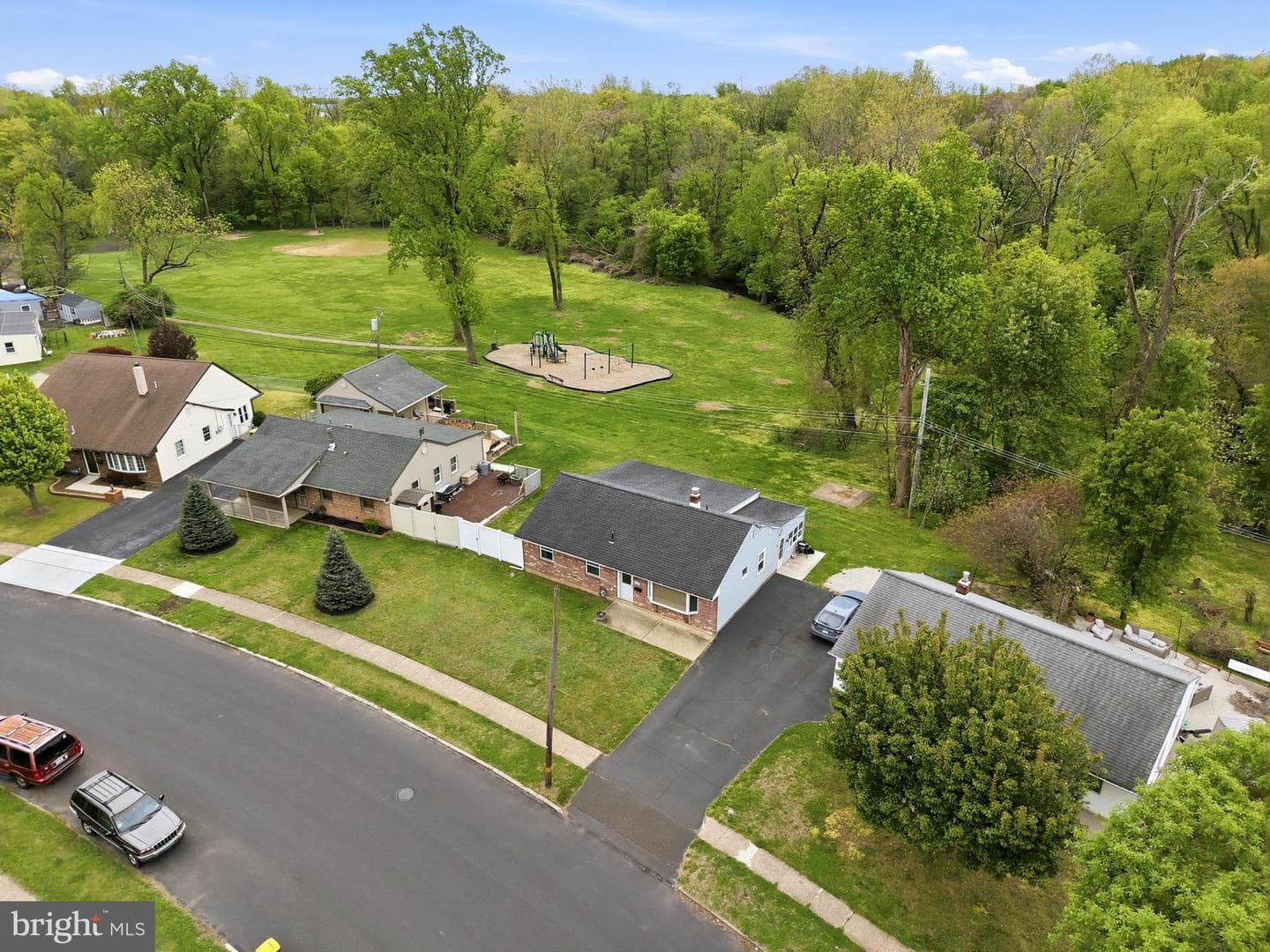 3528 Windsor Drive photo 29