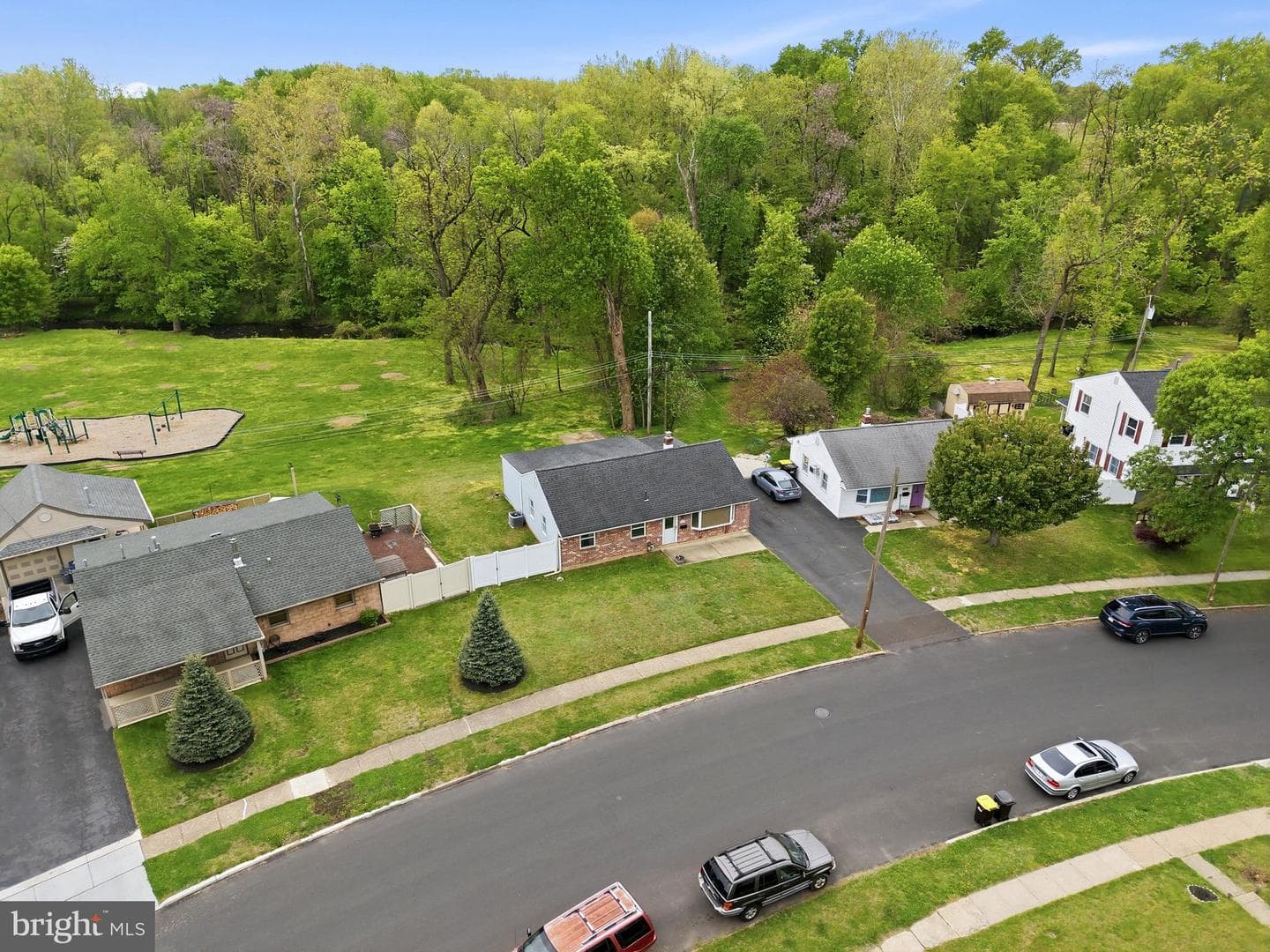 3528 Windsor Drive photo 31