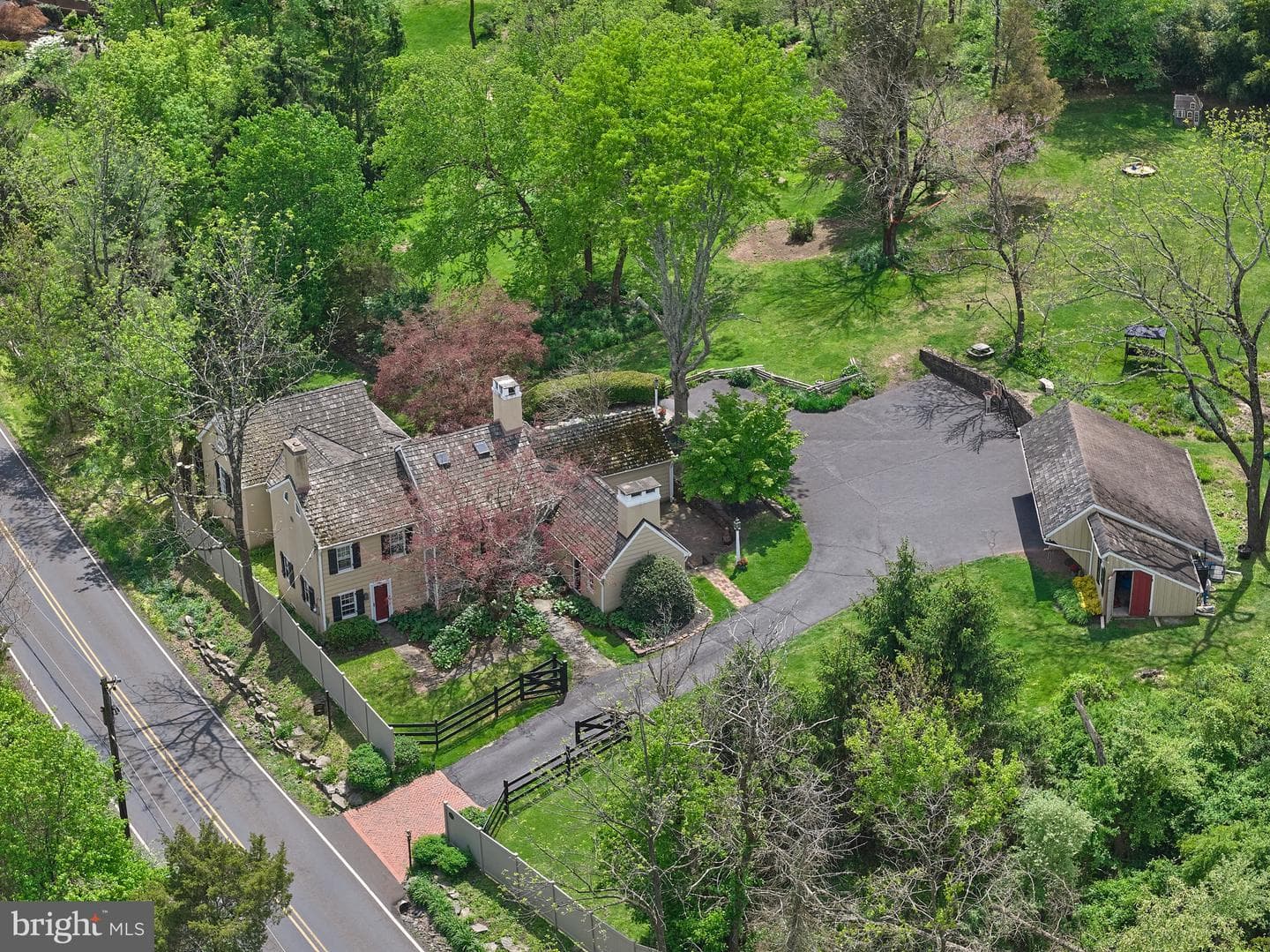 2135 S Sugan Road, New Hope