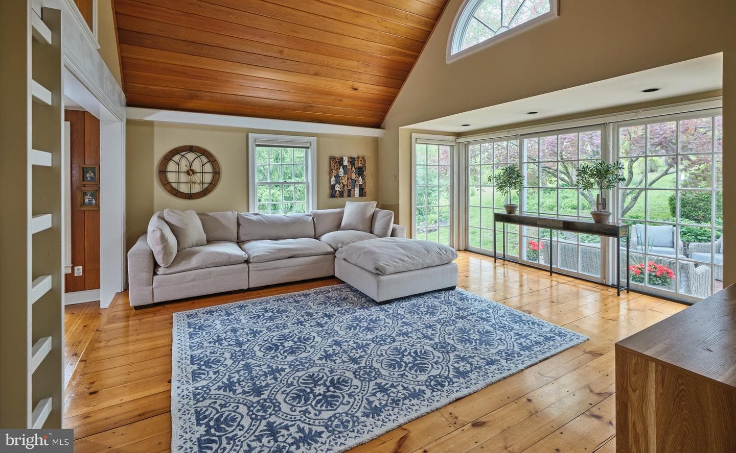 2135 S Sugan Road photo 14