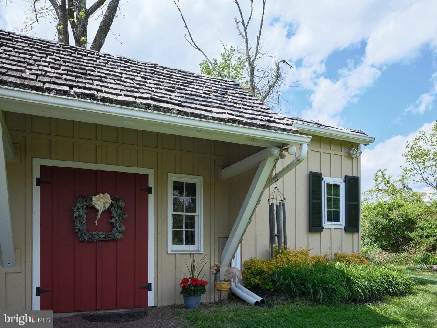 2135 S Sugan Road photo 41