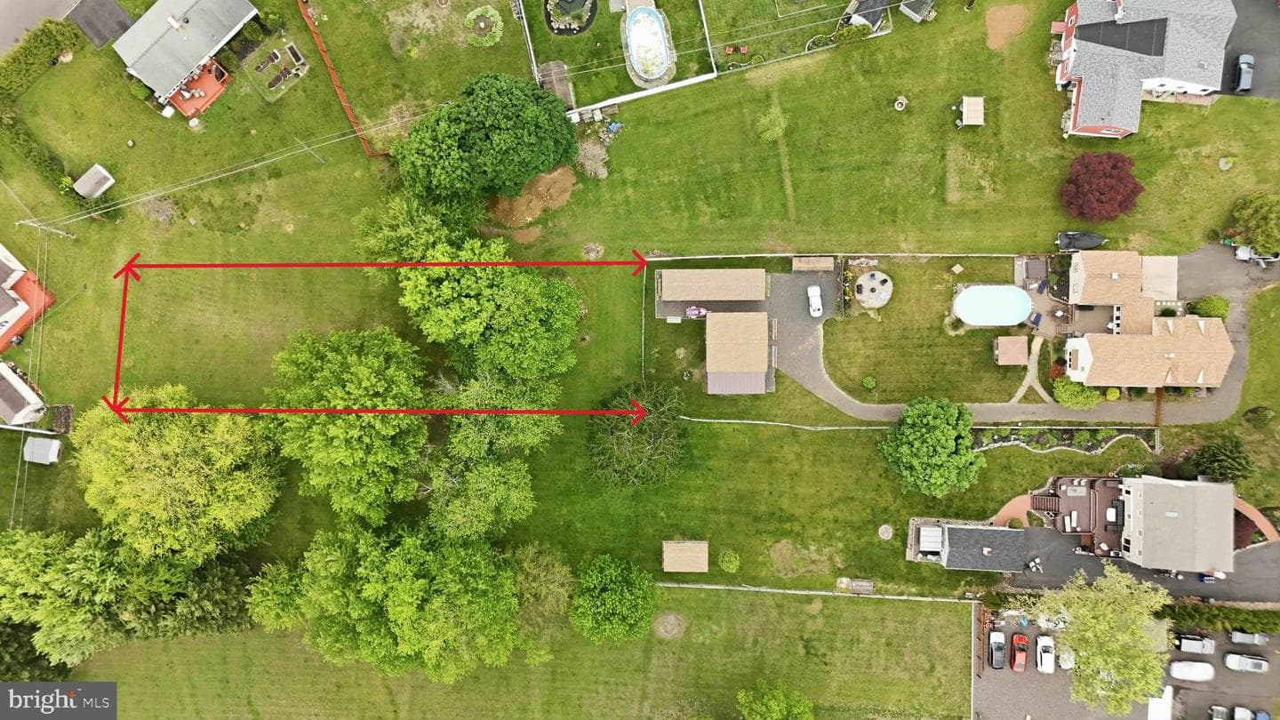 370 Maple Avenue photo 50