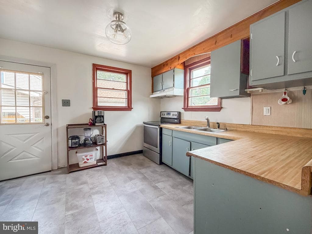 478 Cedar Avenue photo 9