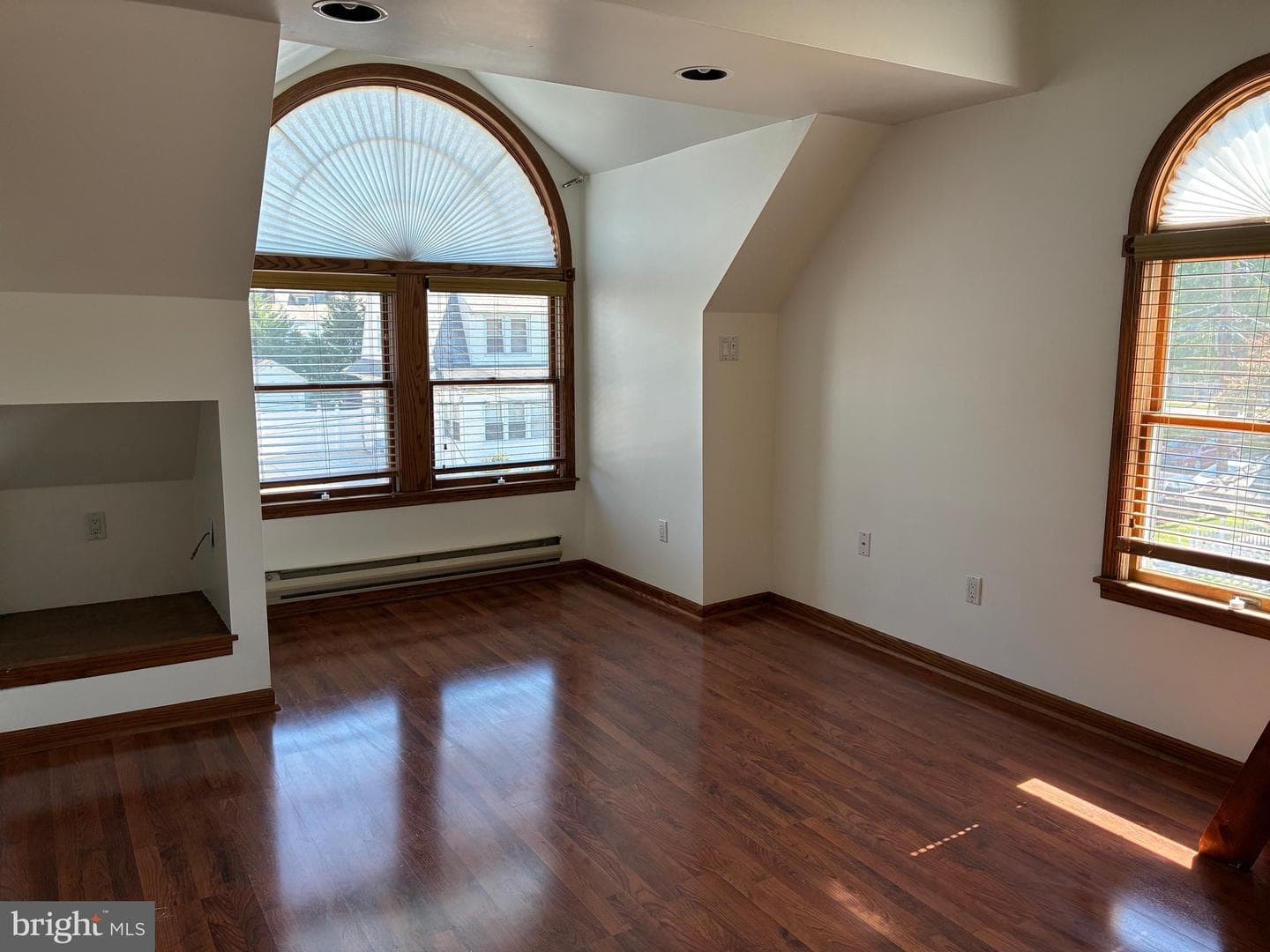 226 Jackson Street photo 17