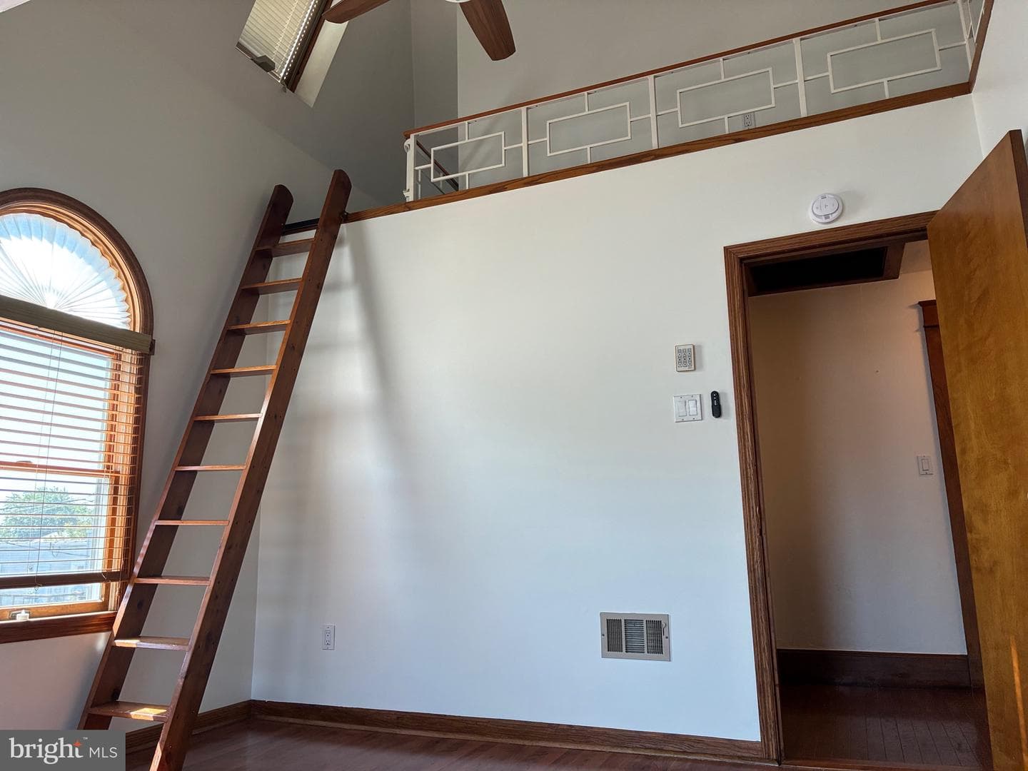 226 Jackson Street photo 18
