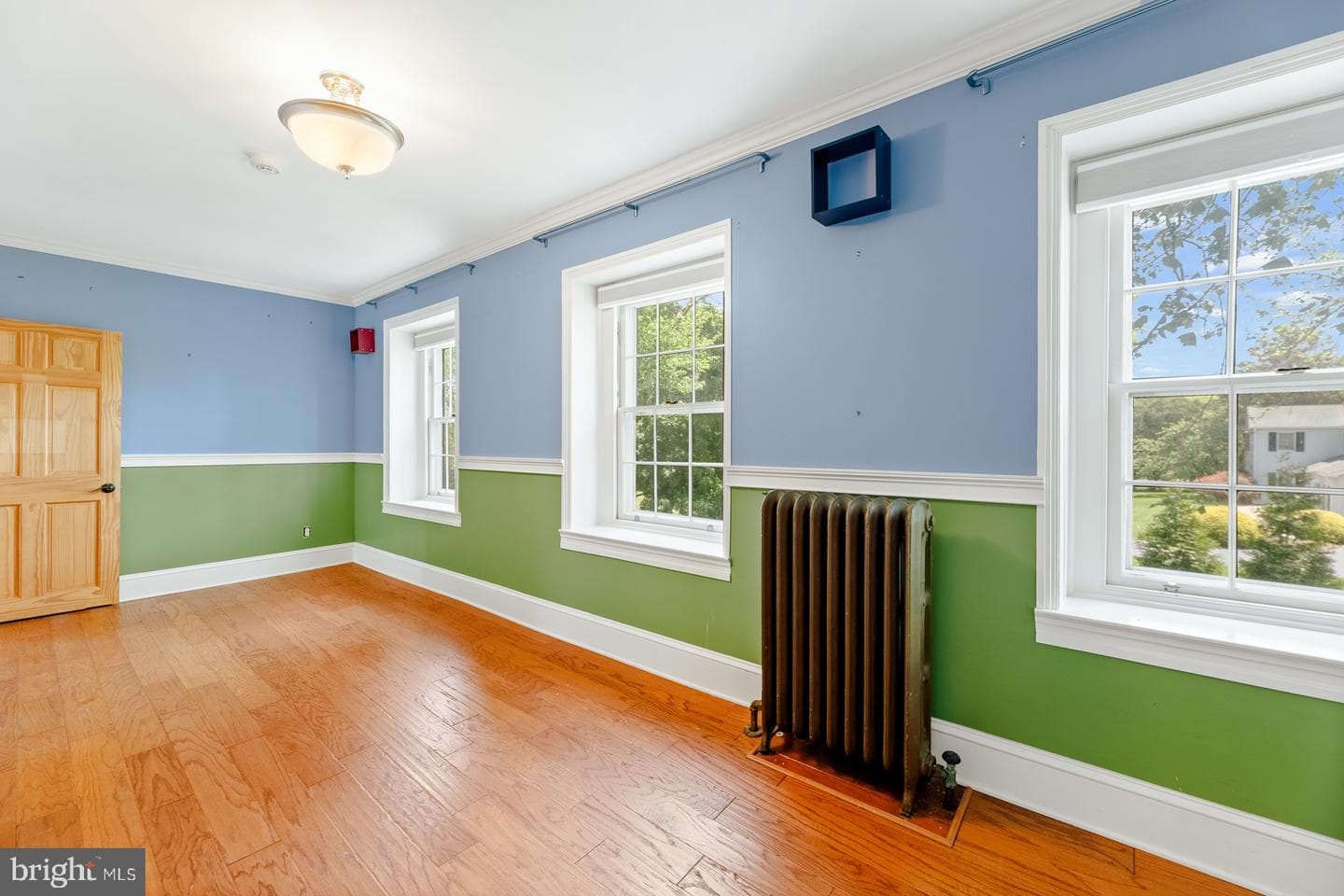 290 Foxcroft Drive photo 57