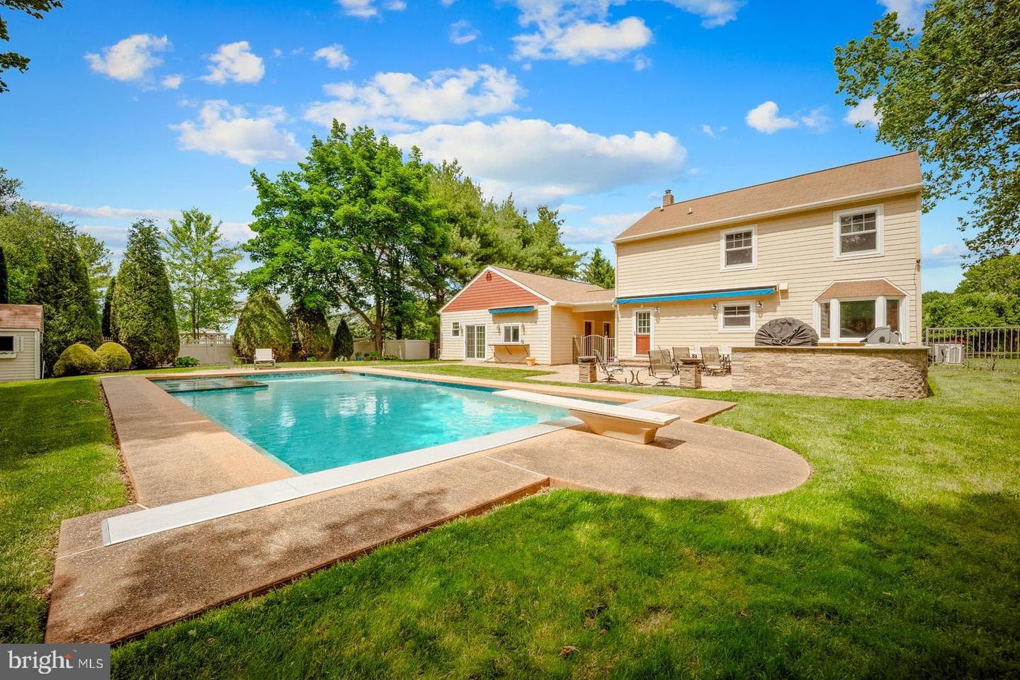 290 Foxcroft Drive photo 83