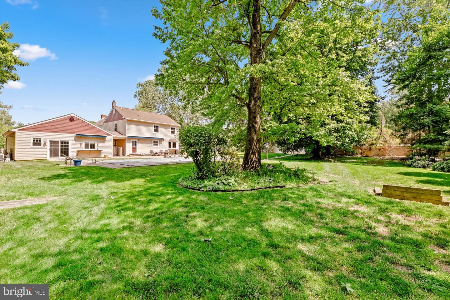 290 Foxcroft Drive photo 87