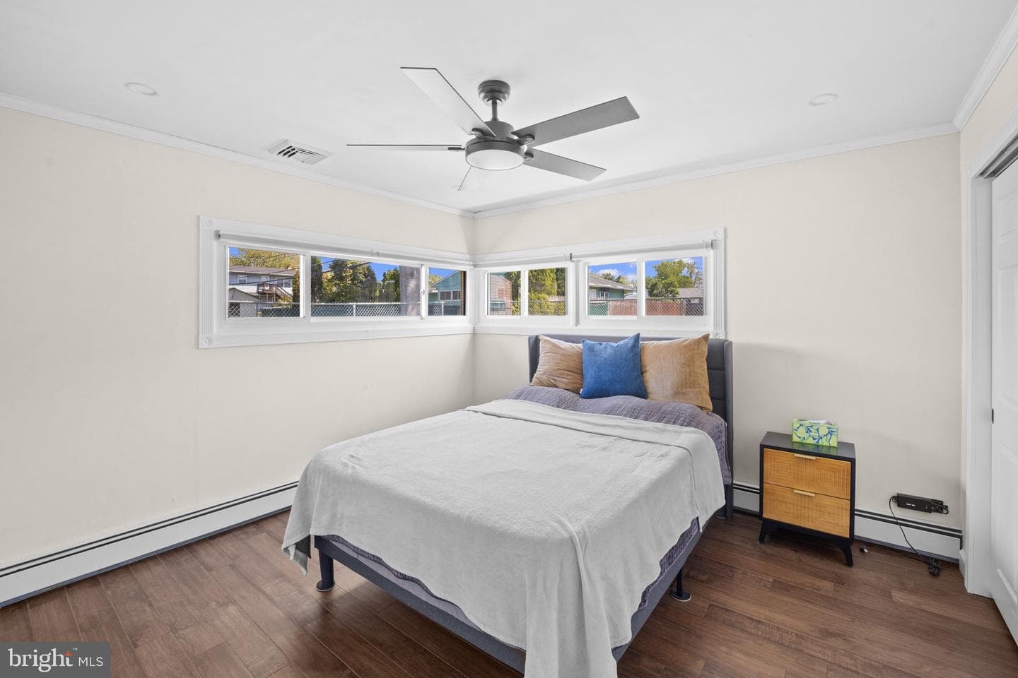 264 Goldenridge Drive photo 12