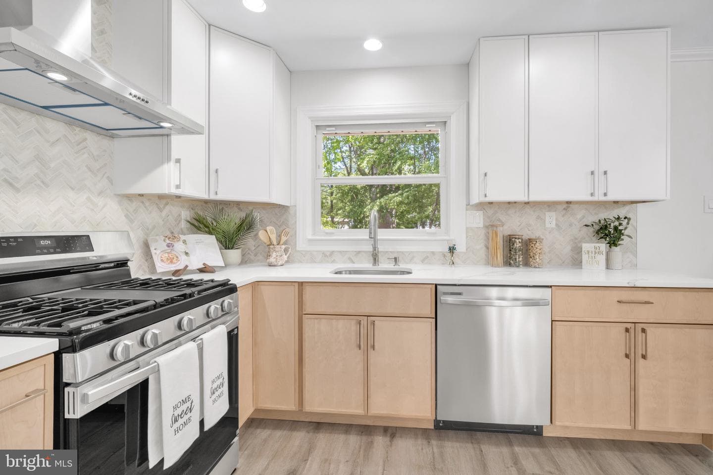 202 Wiltshire Drive photo 9