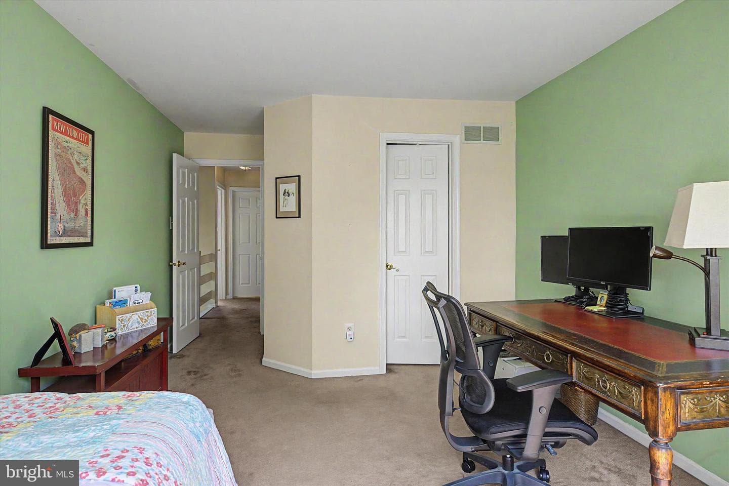 117 Greenbrook Court photo 33