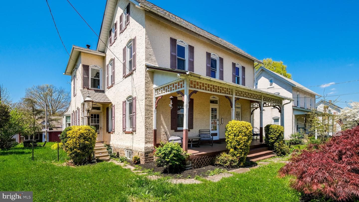 139 W Main Street, Silverdale