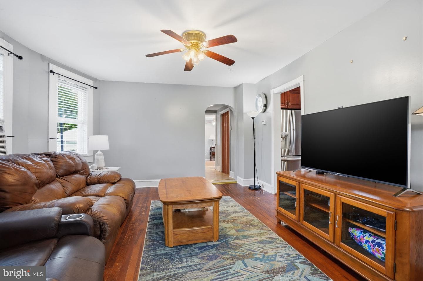 49 Maple Avenue photo 7