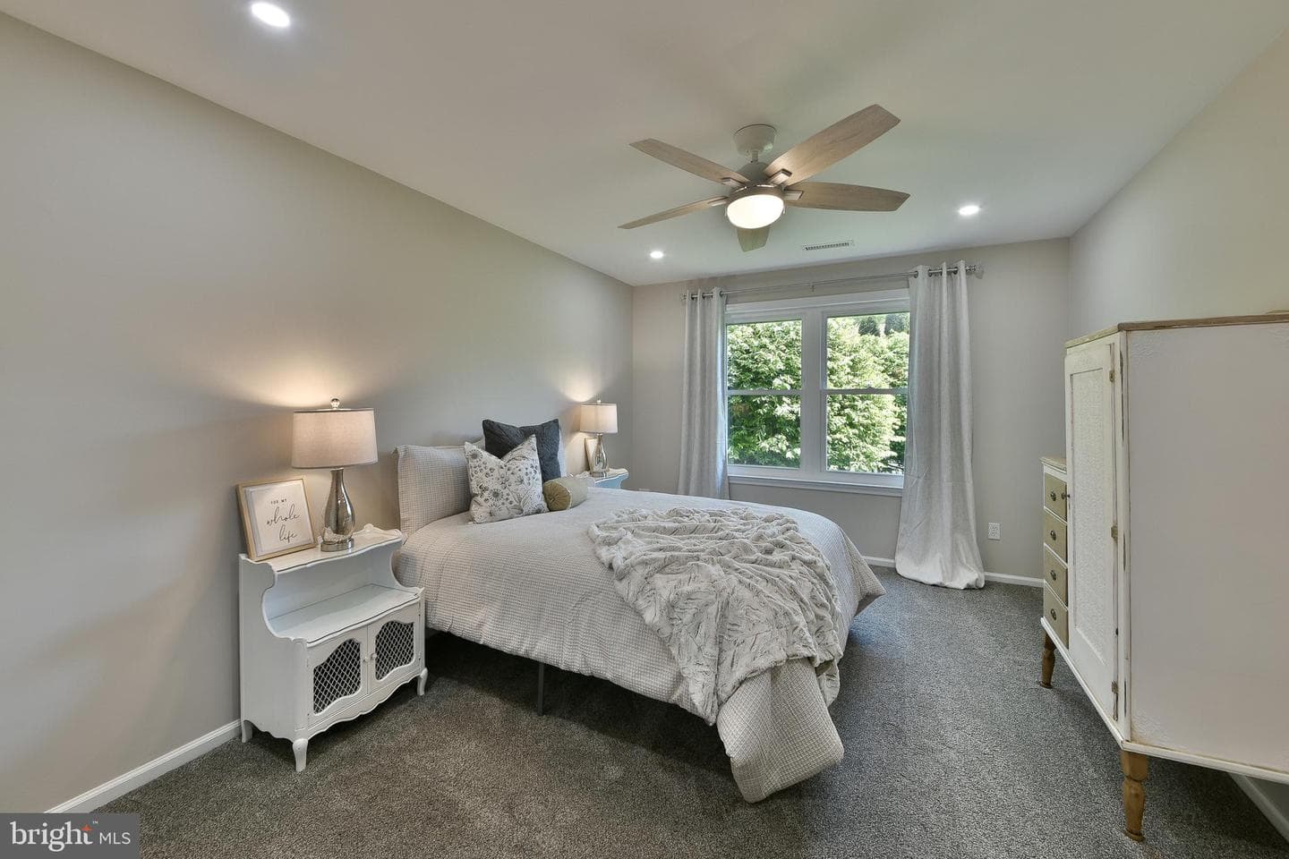 172 Meadowview Court photo 24