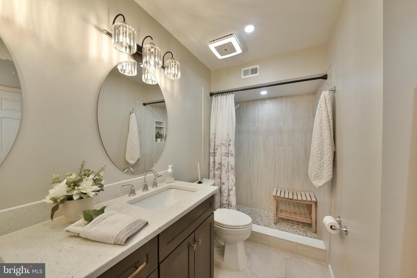 172 Meadowview Court photo 28