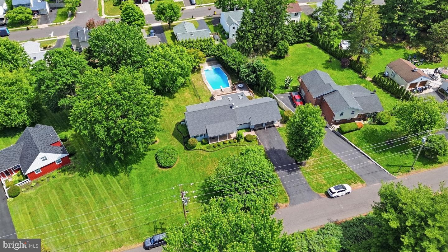 5986 Washington Ln photo 34