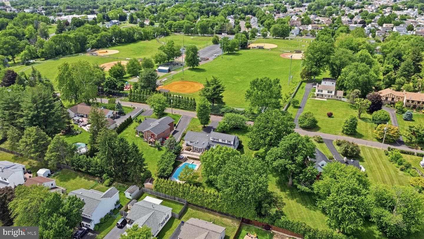 5986 Washington Ln photo 40