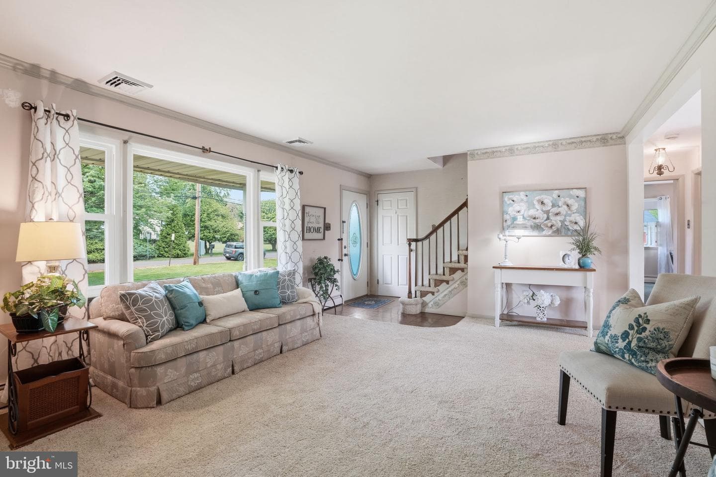 5986 Washington Ln photo 6