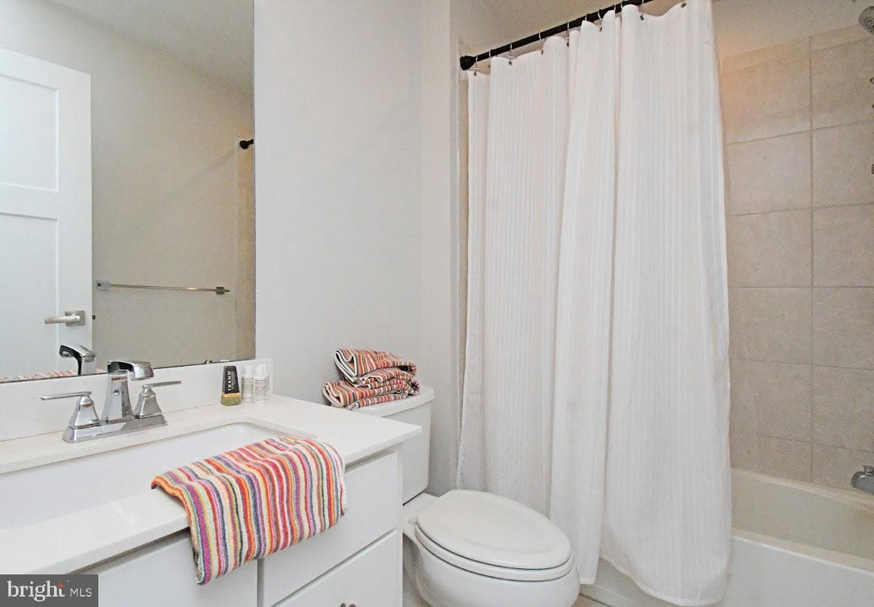 158 Bishop Way photo 27
