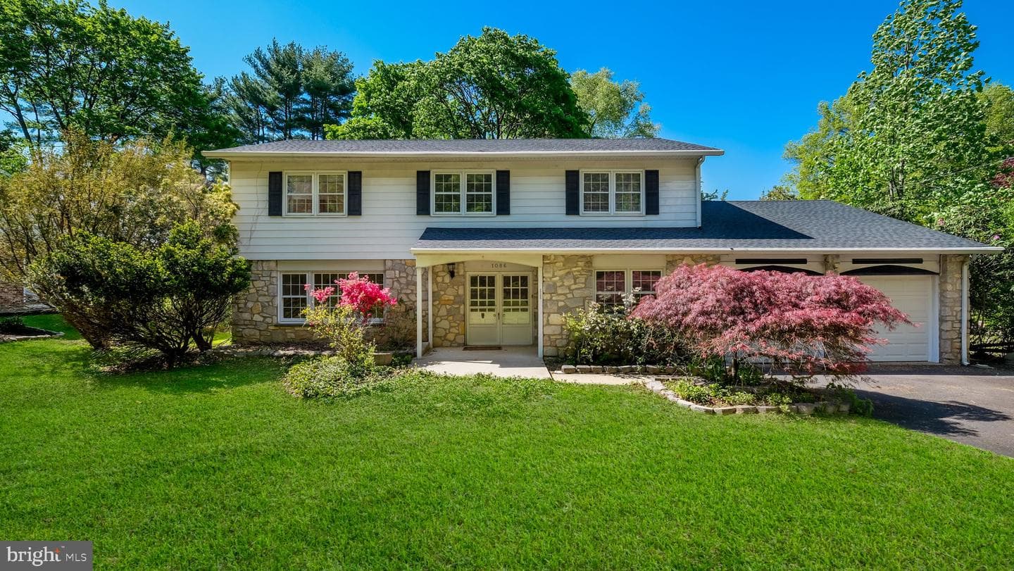 1086 Gravel Hill Road, Huntingdon Valley