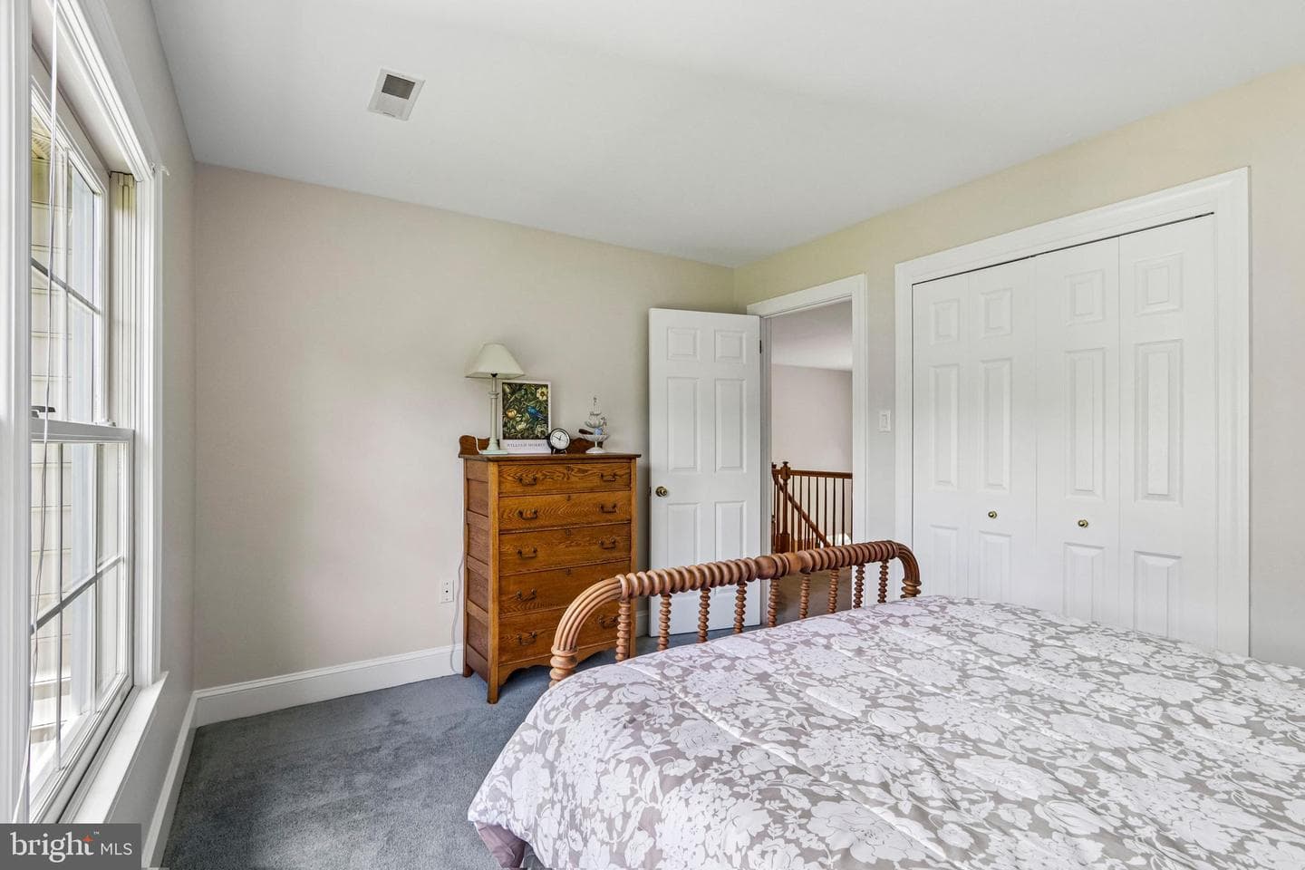 79 Milbob Drive photo 33