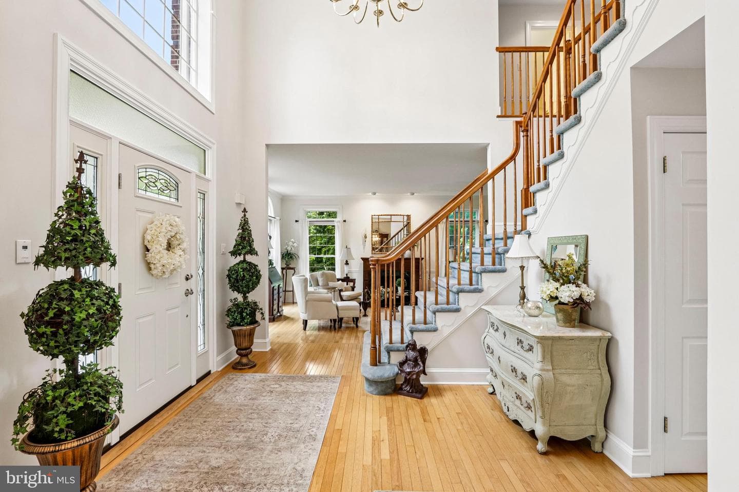 79 Milbob Drive photo 4