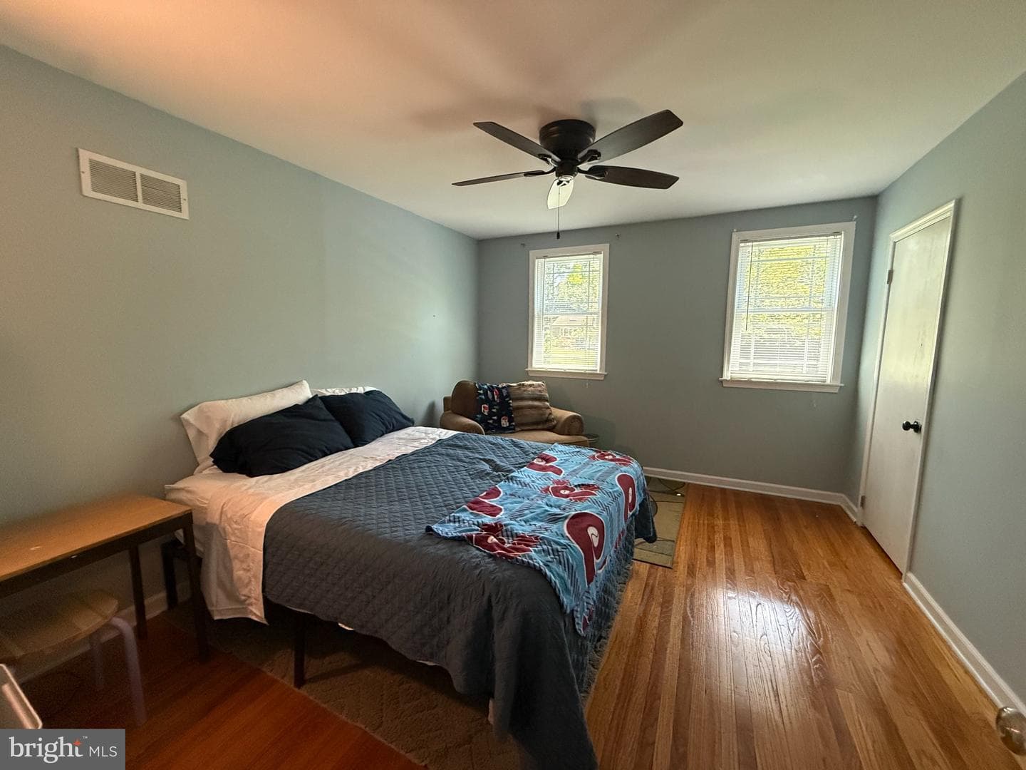 304 W Highland Avenue photo 22