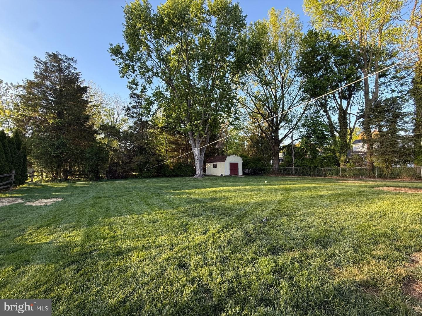 304 W Highland Avenue photo 39