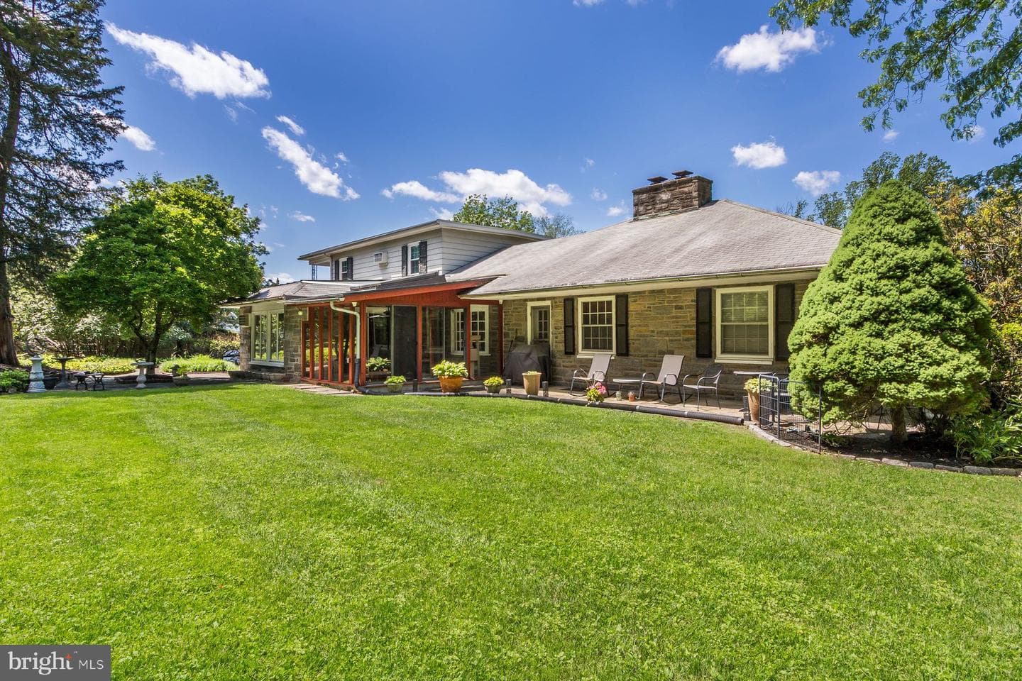 2349 Valley Road photo 35