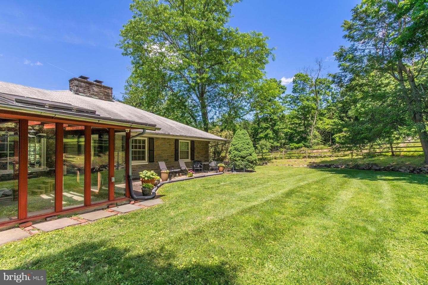 2349 Valley Road photo 36