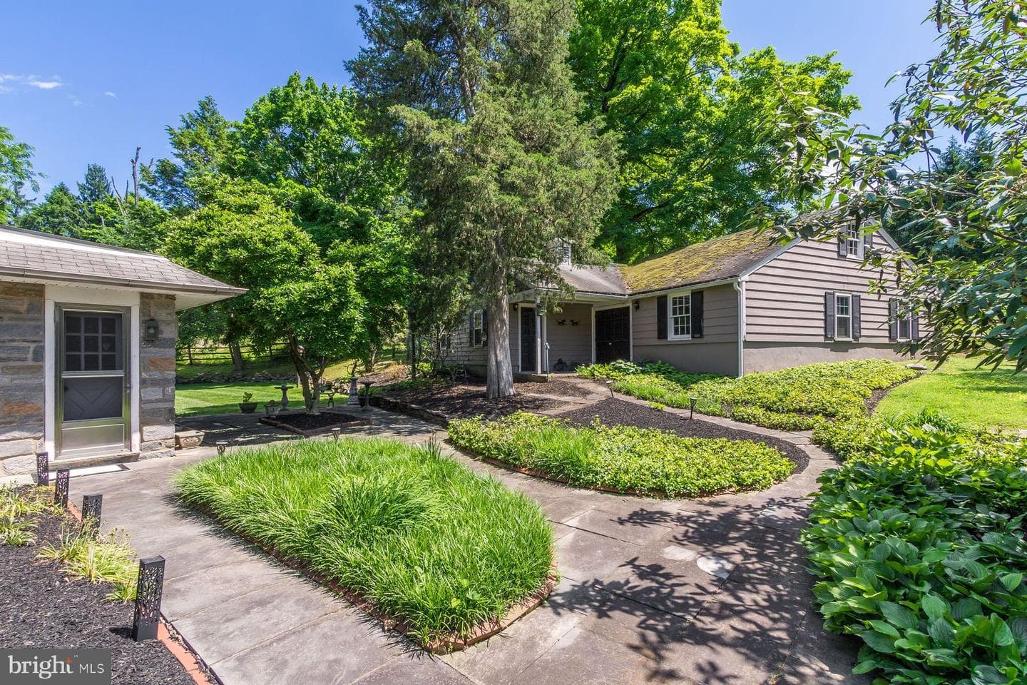 2349 Valley Road photo 39