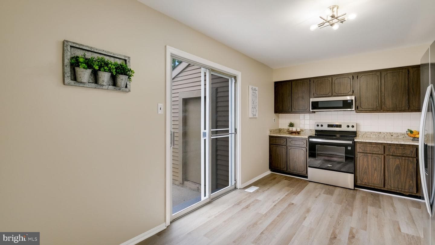 48 Cartlane Circle photo 12
